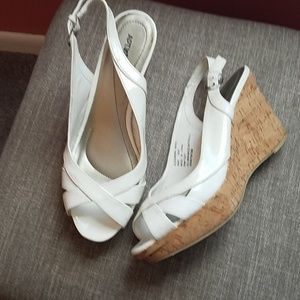 White wedges